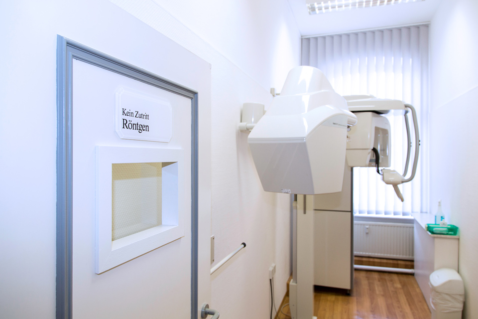 Röntgenraum Fachpraxis für Kieferorthopädie Dr. med. dent. Jörg Tschierschke